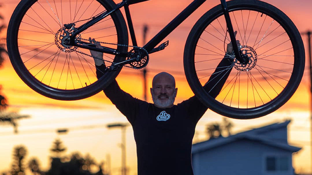 Colossal Debut & Marathon Crash Ride!