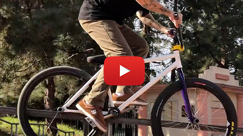 Santos in the Streets