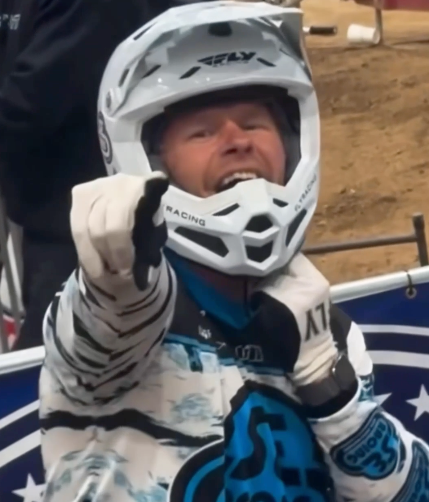 Dick Cheeseburger Dominating the Grands!