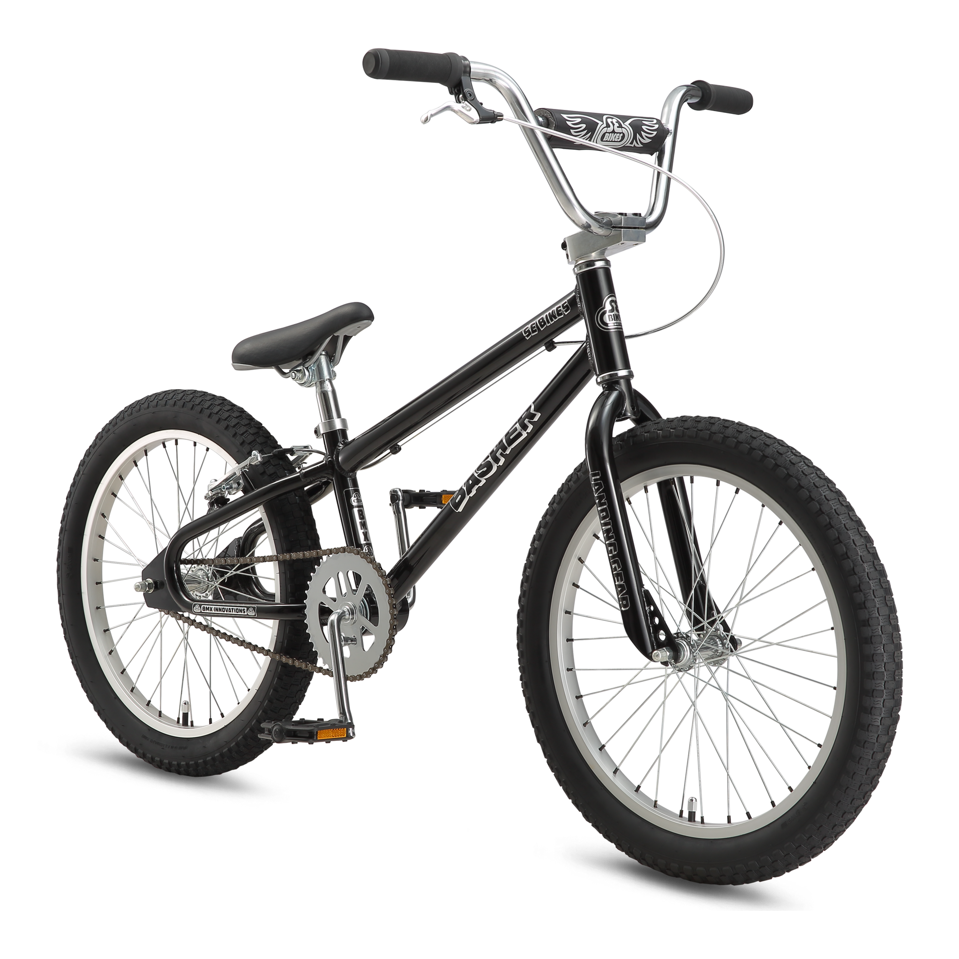 MY25_SE_BASHER_20_BLACK_LIGHTN